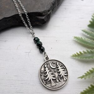 Elegant Silver Trees Mountain Pendant Necklace with Green Beads
